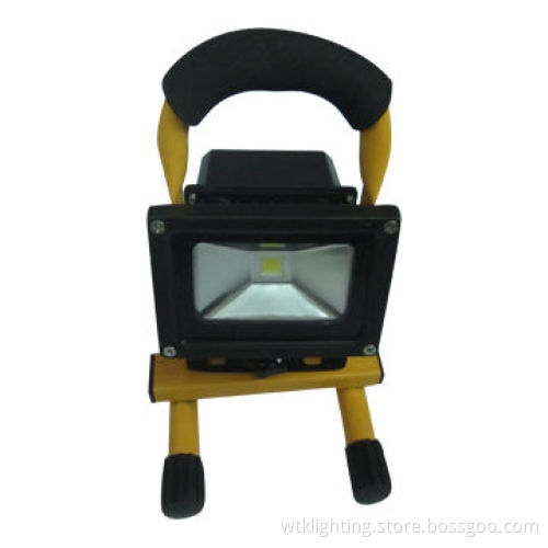 10W Rechargeable LED Floodlight, Charging Time of 4 Hours, Working Time of 3 Hours, for Camping